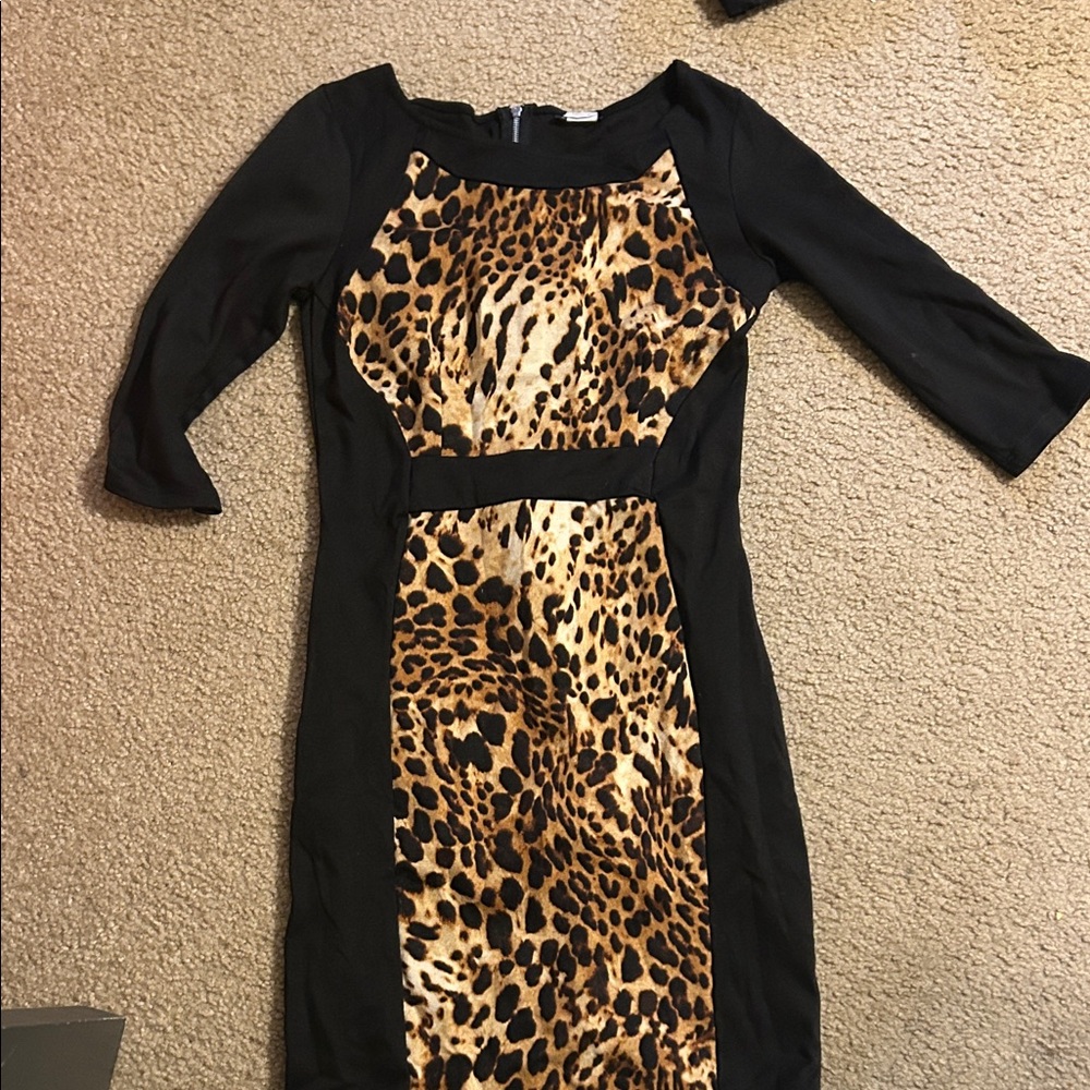ALLOY Black and Leopard Print Long Sleeve Dress